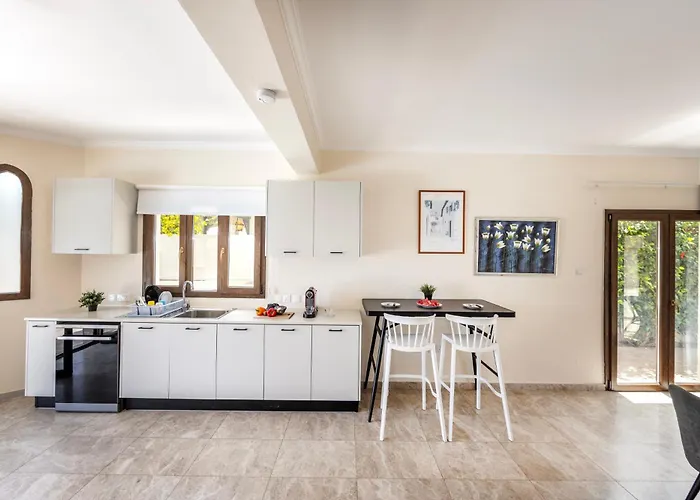 Sunnyvillas: 4br Seafront Villa*private Pool*bw44 Villa